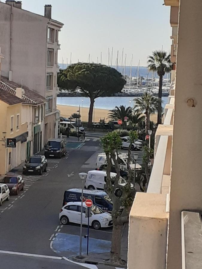 T1 Bis A 50 M De La Plage Sainte-Maxime Exterior foto